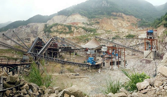 <b>福建石料破碎生產(chǎn)線(xiàn)視頻案例</b>
