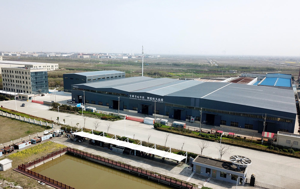 <b>破碎機(jī)生產(chǎn)廠家對產(chǎn)品質(zhì)量把控的重要性</b>