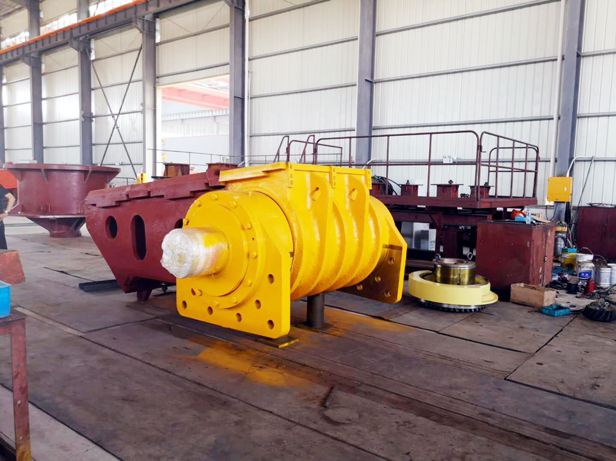 <b>顎式破碎機(jī)更換動(dòng)顎楔塊的操作步驟</b>