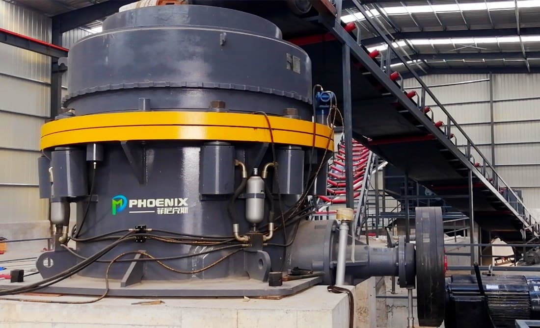 <b>上海寶山砂石骨料生產(chǎn)線(xiàn)復(fù)工后抓緊籌建中</b>