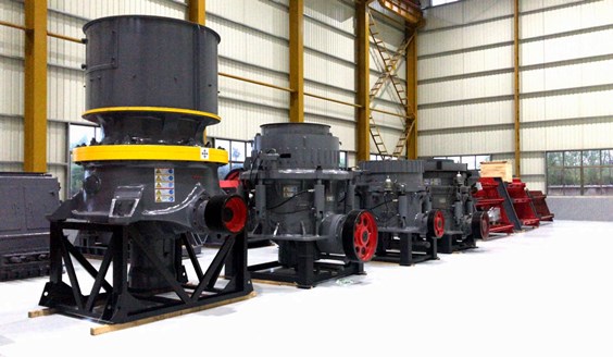 <b>破碎機設(shè)備單機產(chǎn)品展示視頻(三)</b>