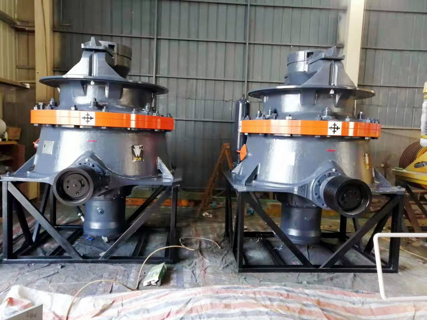 單缸圓錐破碎機(jī) 單缸圓錐破碎機(jī)