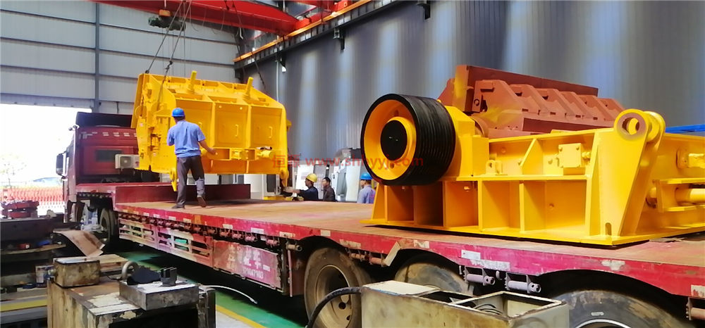 反擊式破碎機(jī)發(fā)貨