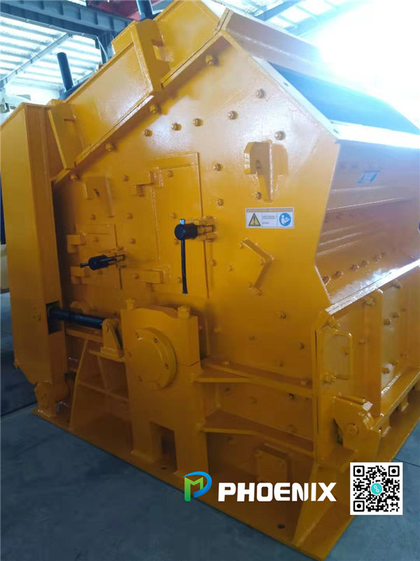 反擊式破碎機(jī)