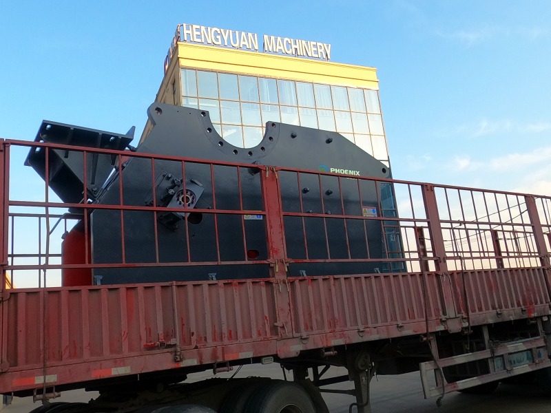 歐版顎式破碎機(jī)發(fā)貨照片 歐版顎式破碎機(jī)發(fā)貨照片