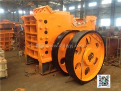 上海恒源2019年3月30日破碎機(jī)設(shè)備發(fā)貨實況照片