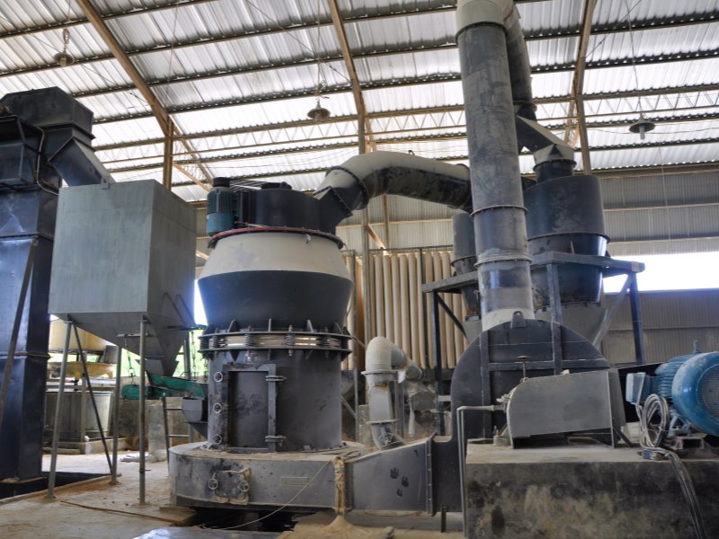 擺式磨粉機(jī)