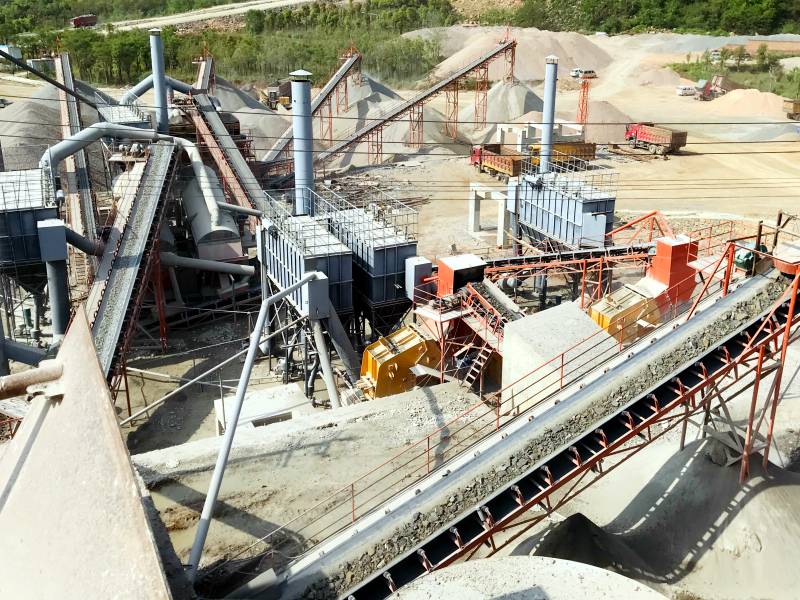 輝鉬礦破碎生產(chǎn)線工藝流程詳細介紹
