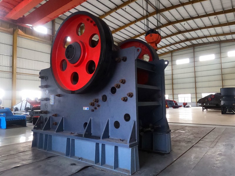 2025恒源路橋破碎設(shè)備改造升級(jí)，提升生產(chǎn)效率與設(shè)備性能