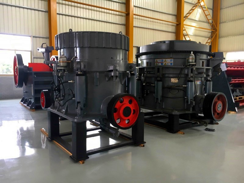 細(xì)鄂破與圓錐破碎機(jī):哪種更適合高硬度物料處理